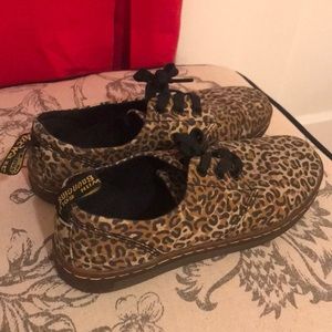 Cheetah print dr Martens